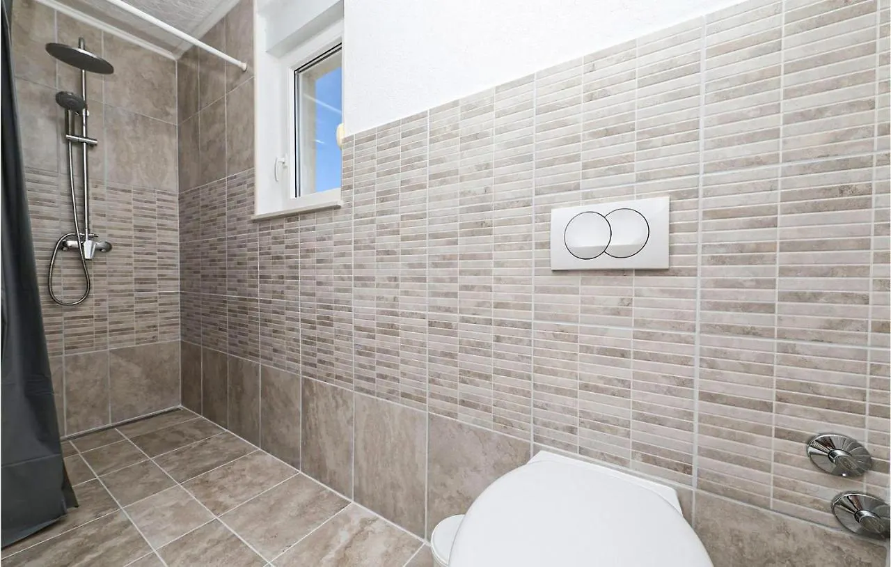 Stunning Apartment In Kastel Luksic With Wifi Kastela Croatia