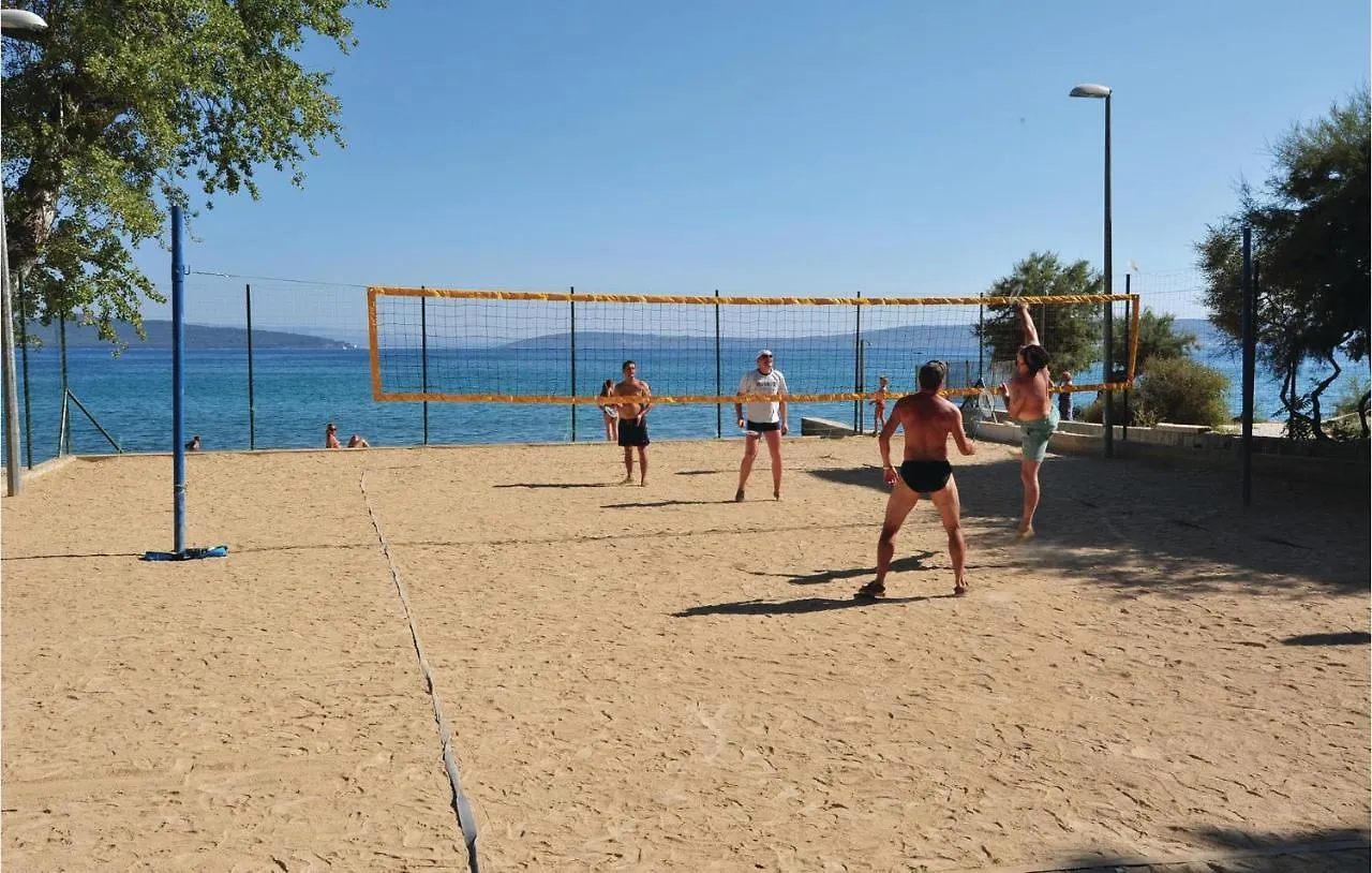Stunning Apartment In Kastel Luksic With Wifi Kastela